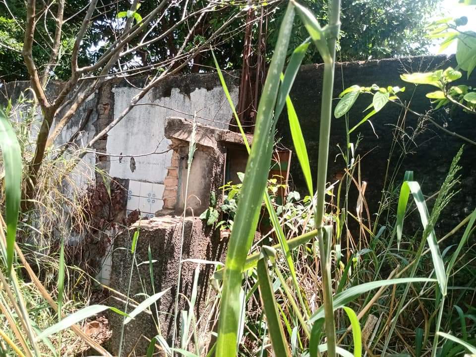Foto 10 de 12 — Moradores reclamaram do abandono de antigo campo de futebol, na Vila Xavier